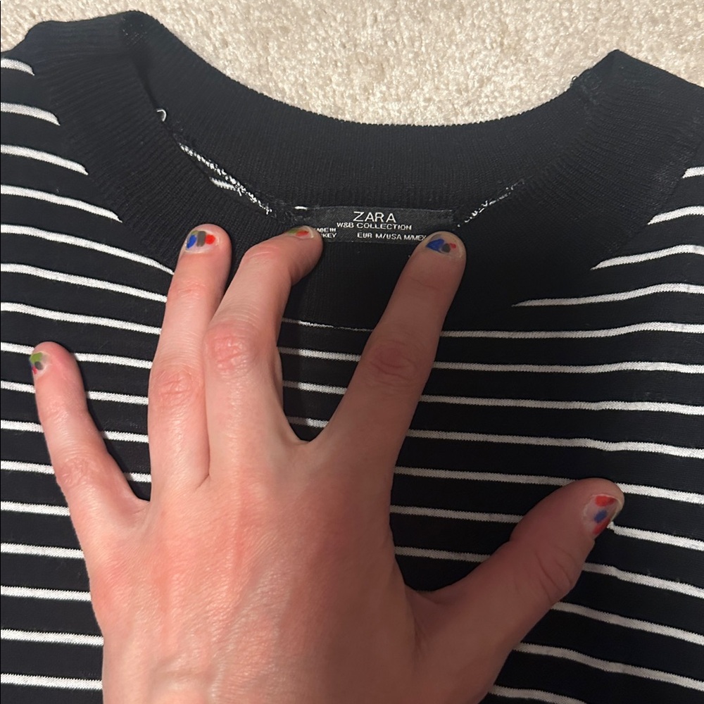 Zara tee - Picture 3 of 3